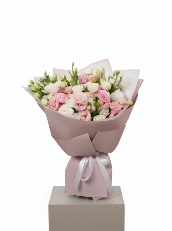 15 Beyaz Gül Ve Pembe Buket